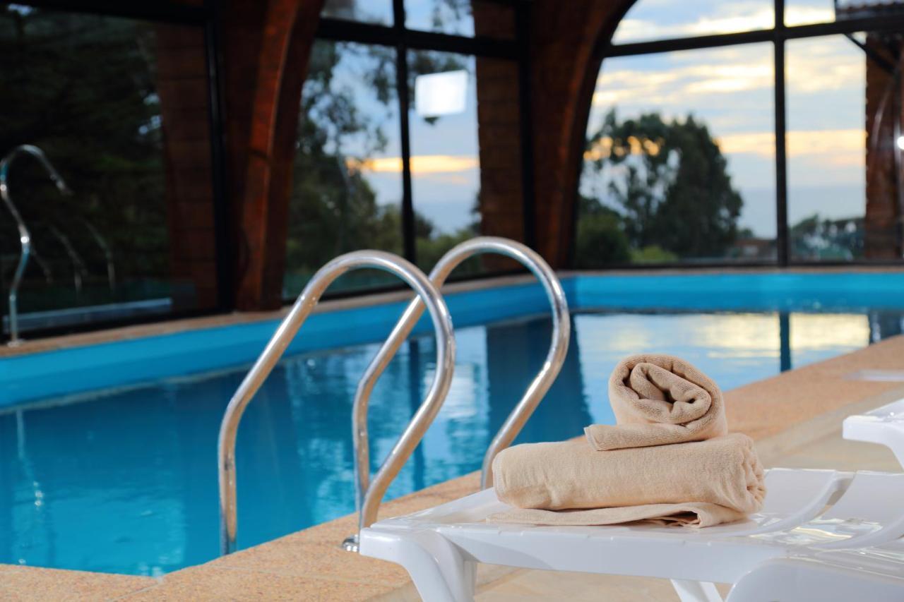 Cabanas Y Spa Costa Patagonia - Piscina Climatizada Pichilemu Esterno foto